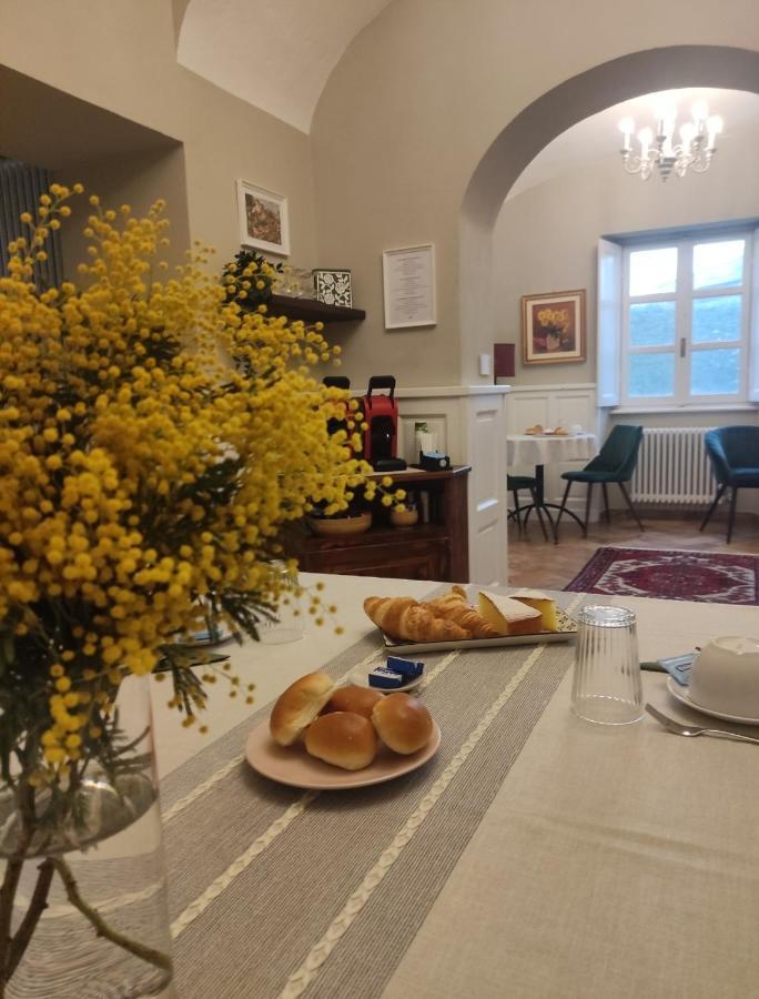 Bed&Breakfast Villa Camilla Ivrea Exterior foto